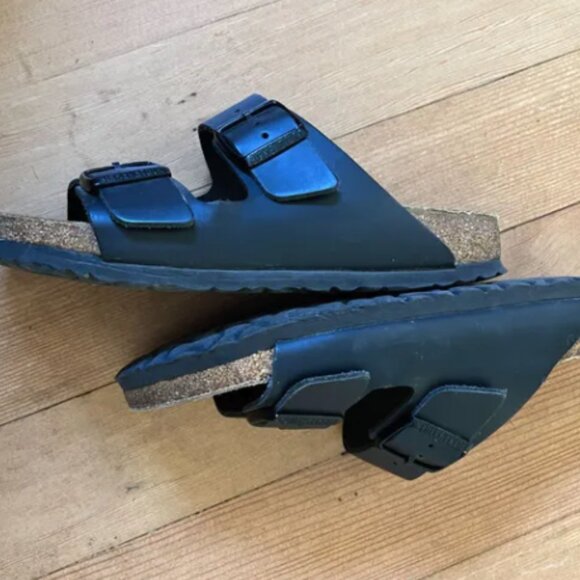 BIRKENSTOCK Arizona Sandals - Picture 6 of 8